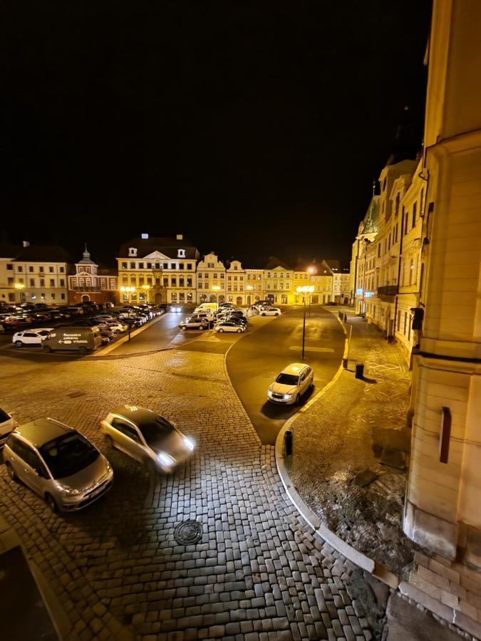 Stylovy Byt V Srdci Hradce Kralove Hradec Králové Dış mekan fotoğraf